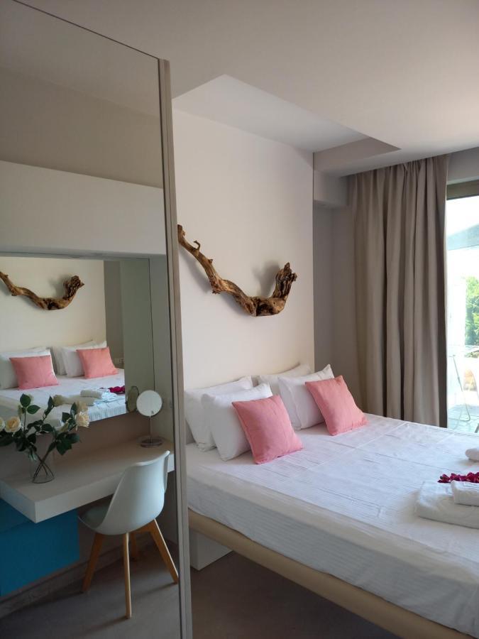 Core Luxury Suites Skiathos Chora Extérieur photo