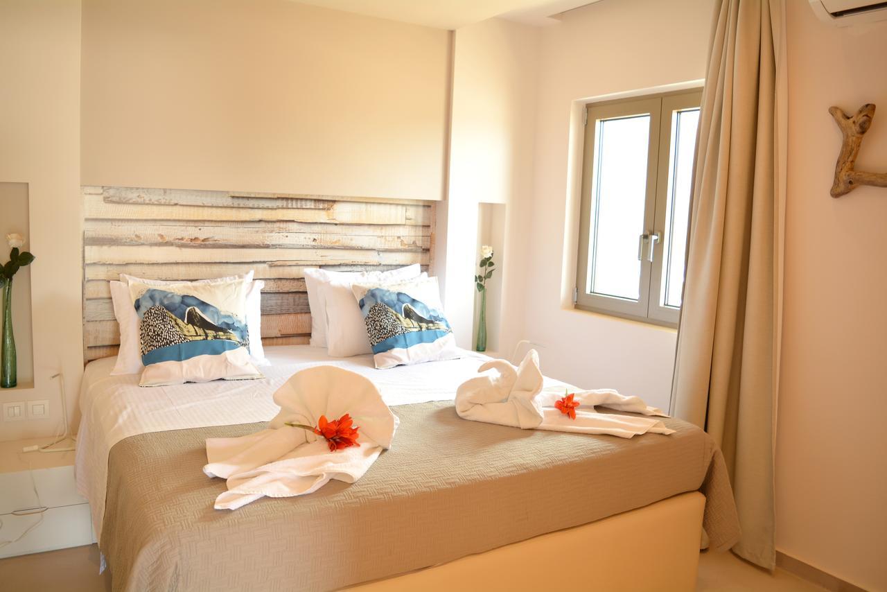 Core Luxury Suites Skiathos Chora Extérieur photo